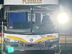 Chocaron entre sí tres micros que llevaban a hinchas de Estudiantes a la final