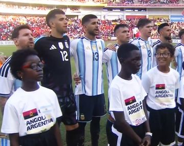 Así sonó el Himno Argentino en el amistoso de la Selección en Angola
