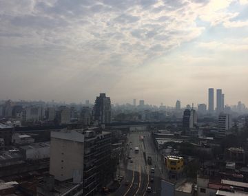 Humo en la Ciudad de Buenos Aires. Foto: Servicio Meteorológico Nacional 