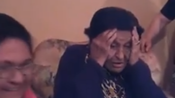 conmovedor encuentro de una abuela con sus hijos 20 anos despues por skype conmovedor encuentro de una abuela con sus hijos 20 anos despues por skype