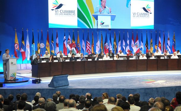 Histórico : Cuba participa por primera vez de la Cumbre de las Américas