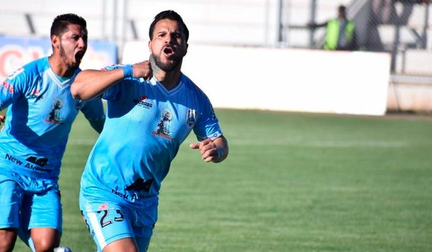 El futbolista peruano Juan Pablo Vergara murió en un accidente automovilístico