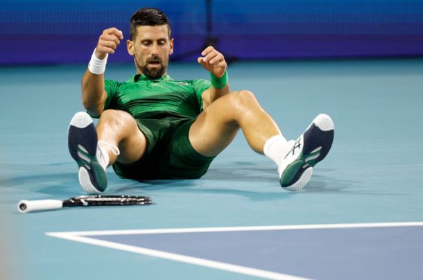 La extraña lesión de Novak Djokovic que dio qué hablar en la definición del Masters 1000 de Miami