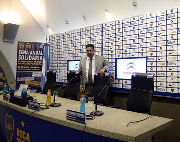 Angelici respaldó a Arruabarrena