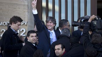 el juez oyarbide proceso por dadivas a boudou y le trabo un embargo de $1000 el juez oyarbide proceso por dadivas a boudou y le trabo un embargo de $1000