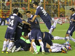 el rojo paso a octavos de la copa argentina el rojo paso a octavos de la copa argentina