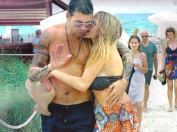 las fotos de las vacaciones de tinelli y valdes las fotos de las vacaciones de tinelli y valdes