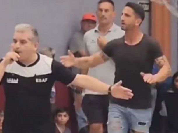 El descargo de Hernán Grana tras interrumpir un partido de fútbol infantil por el arbitro