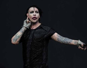 Marilyn Manson colapsó en el escenario durante un show