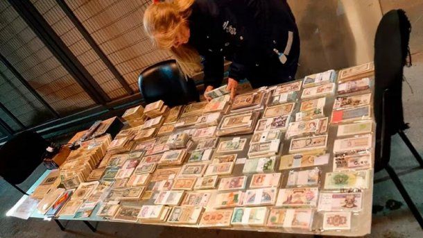 Aduana secuestró colección de monedas y billetes históricos: en cuánto está valuada
