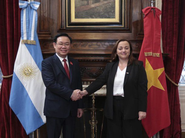 Dinh Hue Vuong y Cecilia Moreau