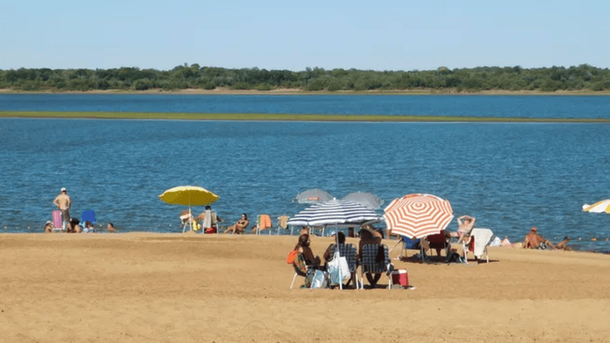Una de las playas más hermosas para disfrutar en Entre Ríos. (Foto: Facebook Nueva Escocia Turismo)