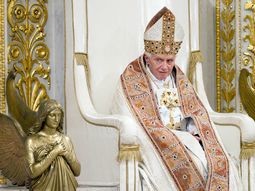 El Vaticano dice que el Papa no elude responsabilidades