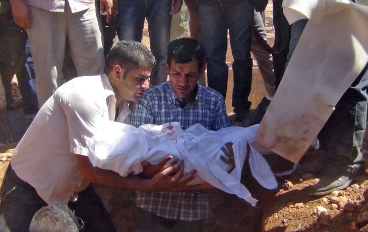 Aylan Kurdi, el nene sirio ahogado, fue enterrado junto a su familia