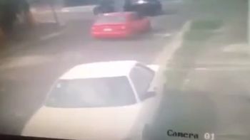 video: asi sorprendieron y mataron de cien disparos a un peligroso sicario video: asi sorprendieron y mataron de cien disparos a un peligroso sicario