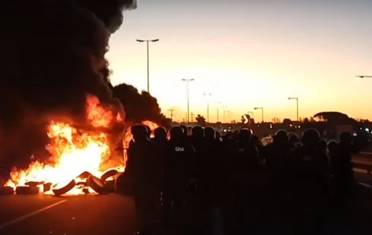 Cortes en distintos puntos de Buenos Aires: Gendarmería avanzó contra manifestantes