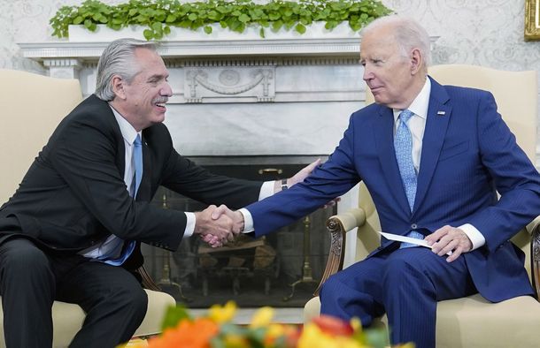La Argentina y aliados pidieron a Joe Biden que interceda ante el FMI por la deuda