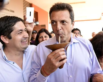 A poco del debate del pliego de Carlés