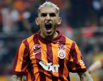 Lucas Torreira, futbolista.