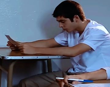 Nazareno Casero interpretó a un adolescente que se llevaba todas las materias