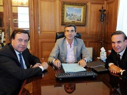 Tren Patagónico: Randazzo presenta nuevas locomotoras