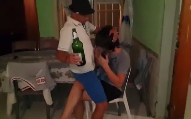 Polémica por el sensual baile de una ex figura de Boca con un hombre