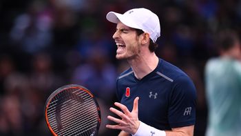 Andy Murray enfrentará en semifinales de París al vencedor del duelo entre Milos Raonic y Jo-Wilfried Tsonga Andy Murray enfrentará en semifinales de París al vencedor del duelo entre Milos Raonic y Jo-Wilfried Tsonga