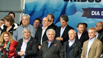 el peronismo disidente le abrio las puertas a scioli y massa el peronismo disidente le abrio las puertas a scioli y massa