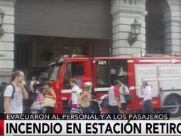 incendio en la estacion de retiro: evacuaron al personal y a los pasajeros incendio en la estacion de retiro: evacuaron al personal y a los pasajeros