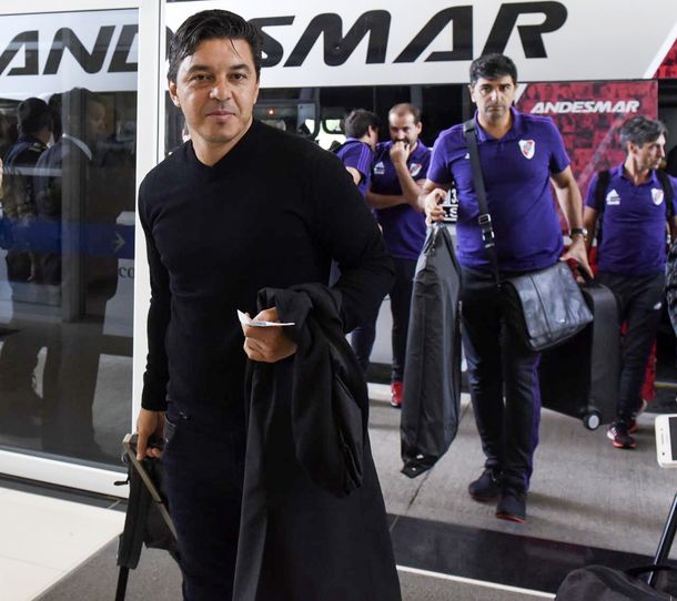 Así se iba Marcelo Gallardo con Matías Biscay a Madrid para disputar la final de la Copa Libertadores