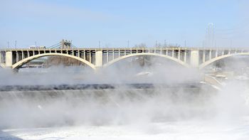 el dia mas frio en cuatro decadas: 50 grados bajo cero el dia mas frio en cuatro decadas: 50 grados bajo cero