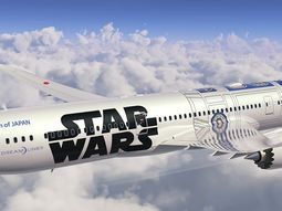 el r2-d2 de star wars inspira a un boeing el r2-d2 de star wars inspira a un boeing