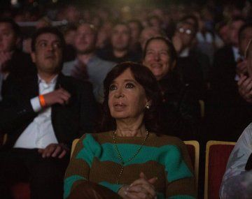 Cristina y una crónica sobre la decadencia de la Corte