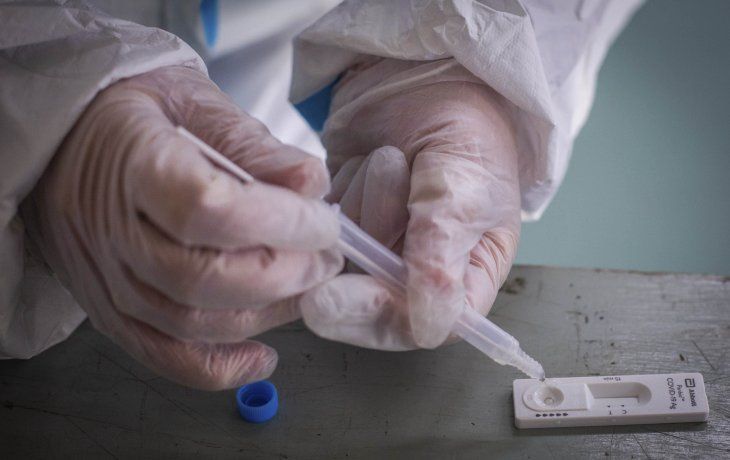 Reportan 21.292 casos y 687 muertos en 24 horas
