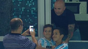 Jorge Sampaoli en la cancha de Racing Jorge Sampaoli en la cancha de Racing