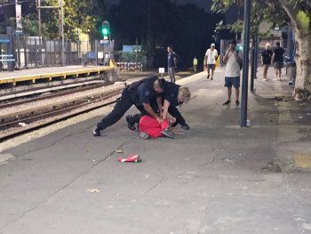 Así detuvieron al hombre que amenazó con explotar una granada en la estación Flores