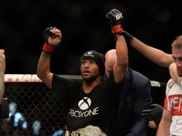 ufc 174: johnson demostro su jerarquia y retuvo el cinturon ante bagautinov ufc 174: johnson demostro su jerarquia y retuvo el cinturon ante bagautinov