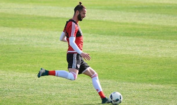 Al delantero lo persiguen los problemas físicos