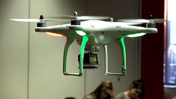 crean un drone para evitar que los chicos se copien en la escuela crean un drone para evitar que los chicos se copien en la escuela