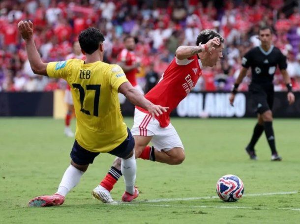Atento Boca: el insólito penal que le cobraron al Benfica ante Auckland City