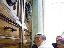 el papa francisco abrio el departamento pontificio el papa francisco abrio el departamento pontificio