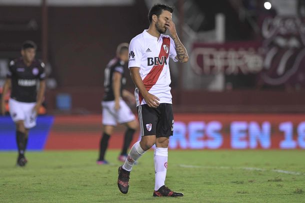 Scocco se lamenta por una nueva derrota del Millonario
