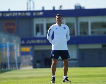 El primer Superclásico de Almirón