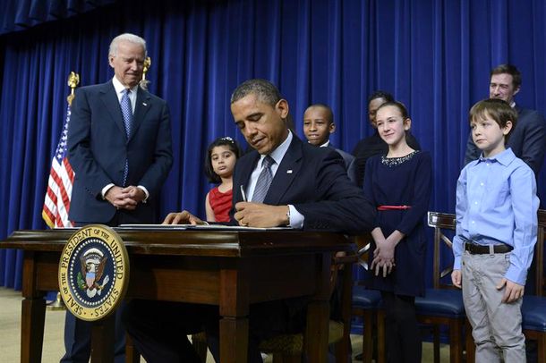 Obama prohibirá por decreto la venta de armas de asalto