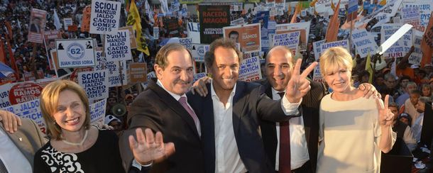 Con más del 73% de las mesas escrutadas Manzur sigue al frente en Tucumán