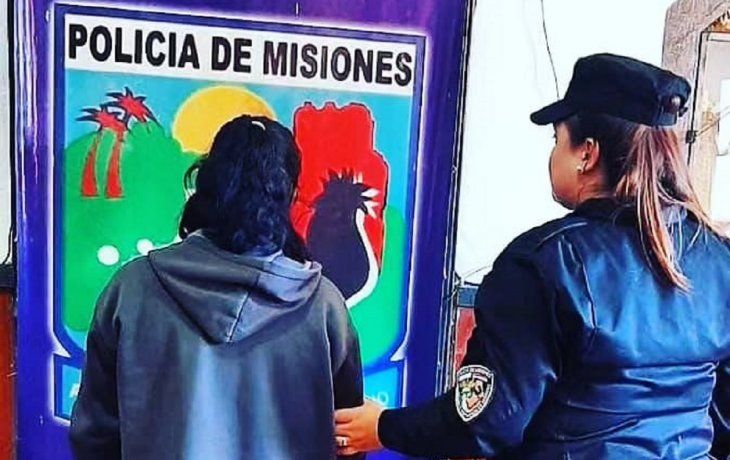 Una mujer mató a un perro con agua hirviendo