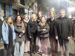 Dirigentes de izquierda se movilizaron al PJ en apoyo a Cristina Kirchner tras el fallo de la Corte Suprema