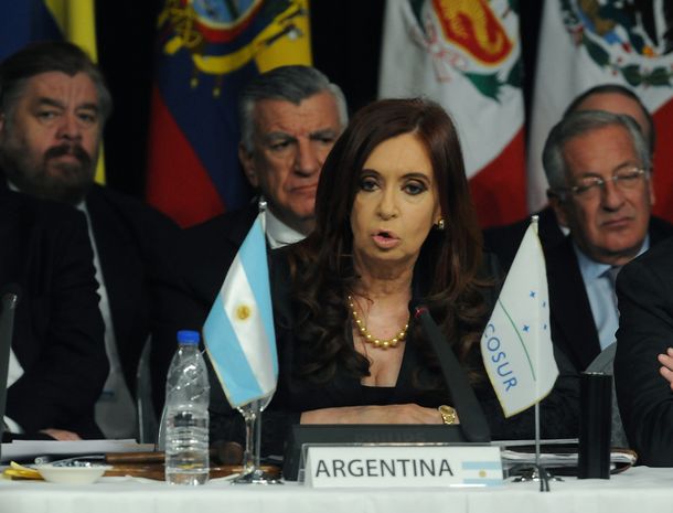 Cristina descartó una sanción económica a Paraguay