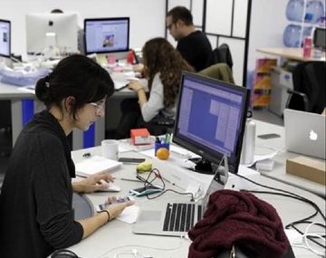 El Gobierno homologó el aumento del 7% para la administración pública