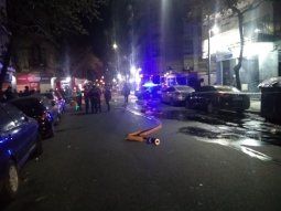 Susto en Balvanera por el incendio en un edificio durante la madrugada